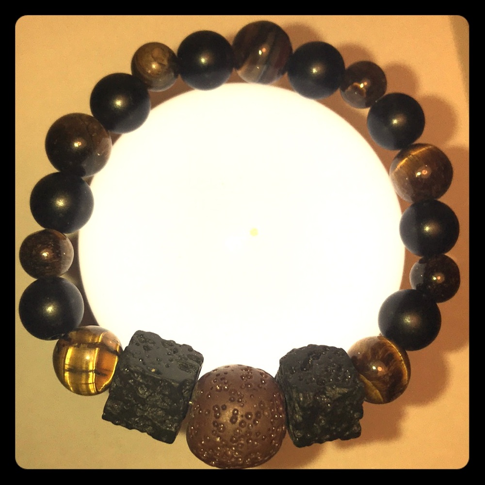 Essential Oil Diffuser Bracelet - Picture 3 of 5